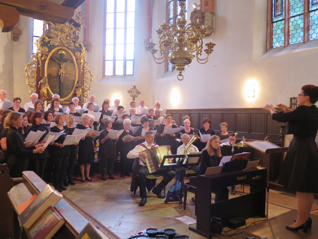 Luther-Singspiel des Gesangvereins „Frohsinn“ Rohr und der Singgruppe der Kirchengemeinde Bertholdsdorf